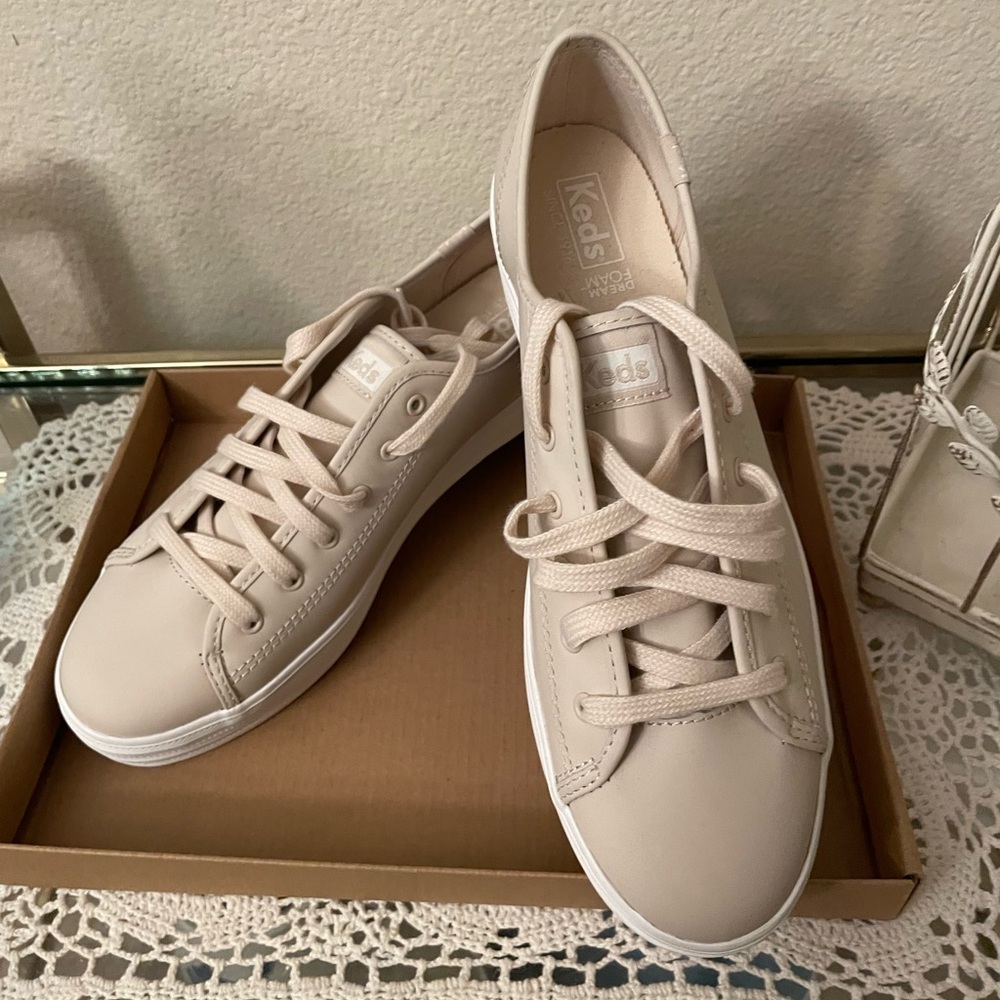Keds Women's Sneakers in Blush NWT